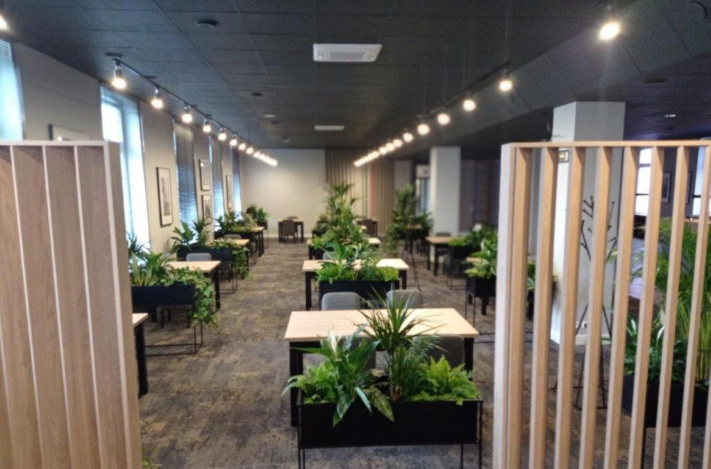 Hotel Ior Познан Екстериор снимка