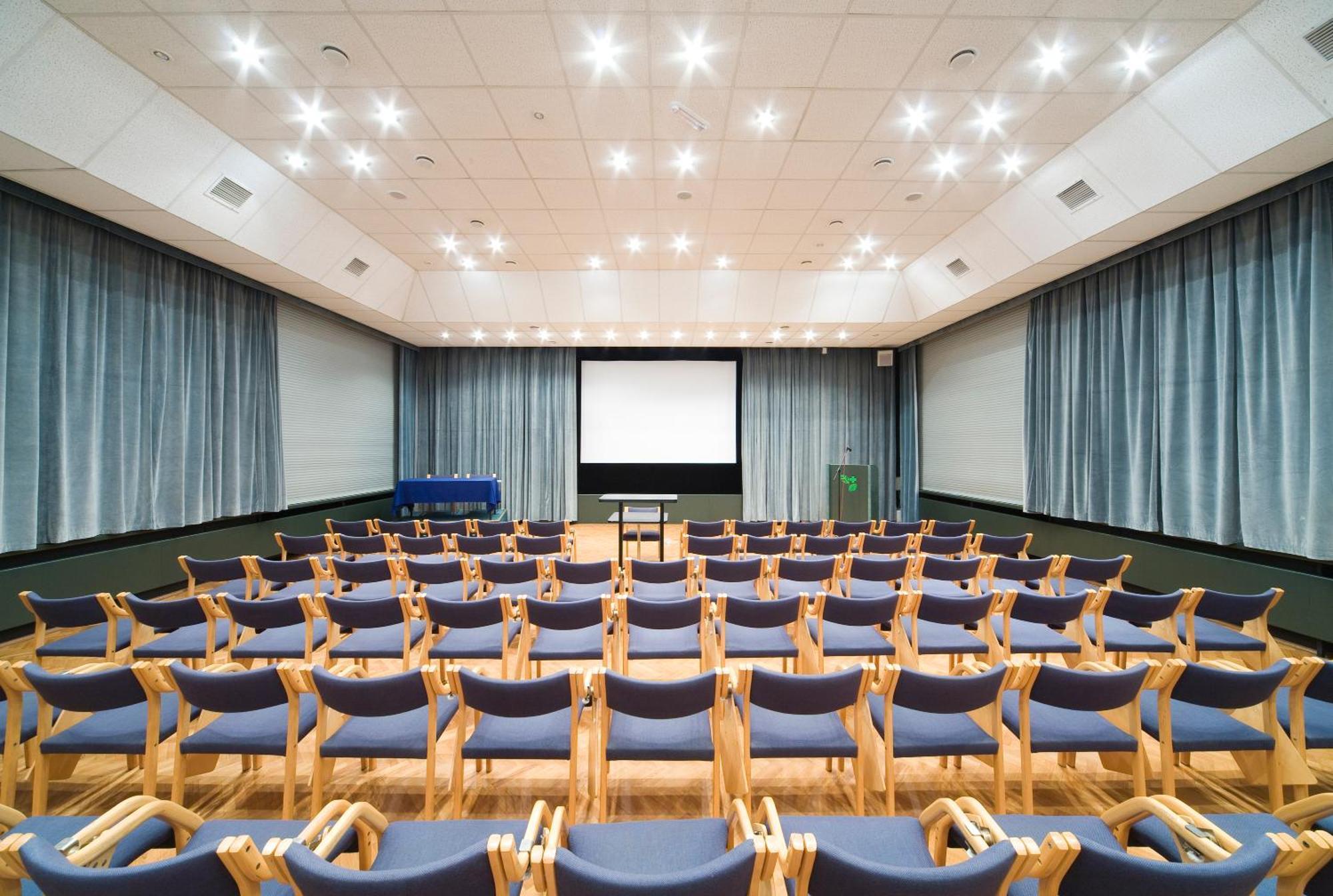 Hotel Ior Познан Екстериор снимка
