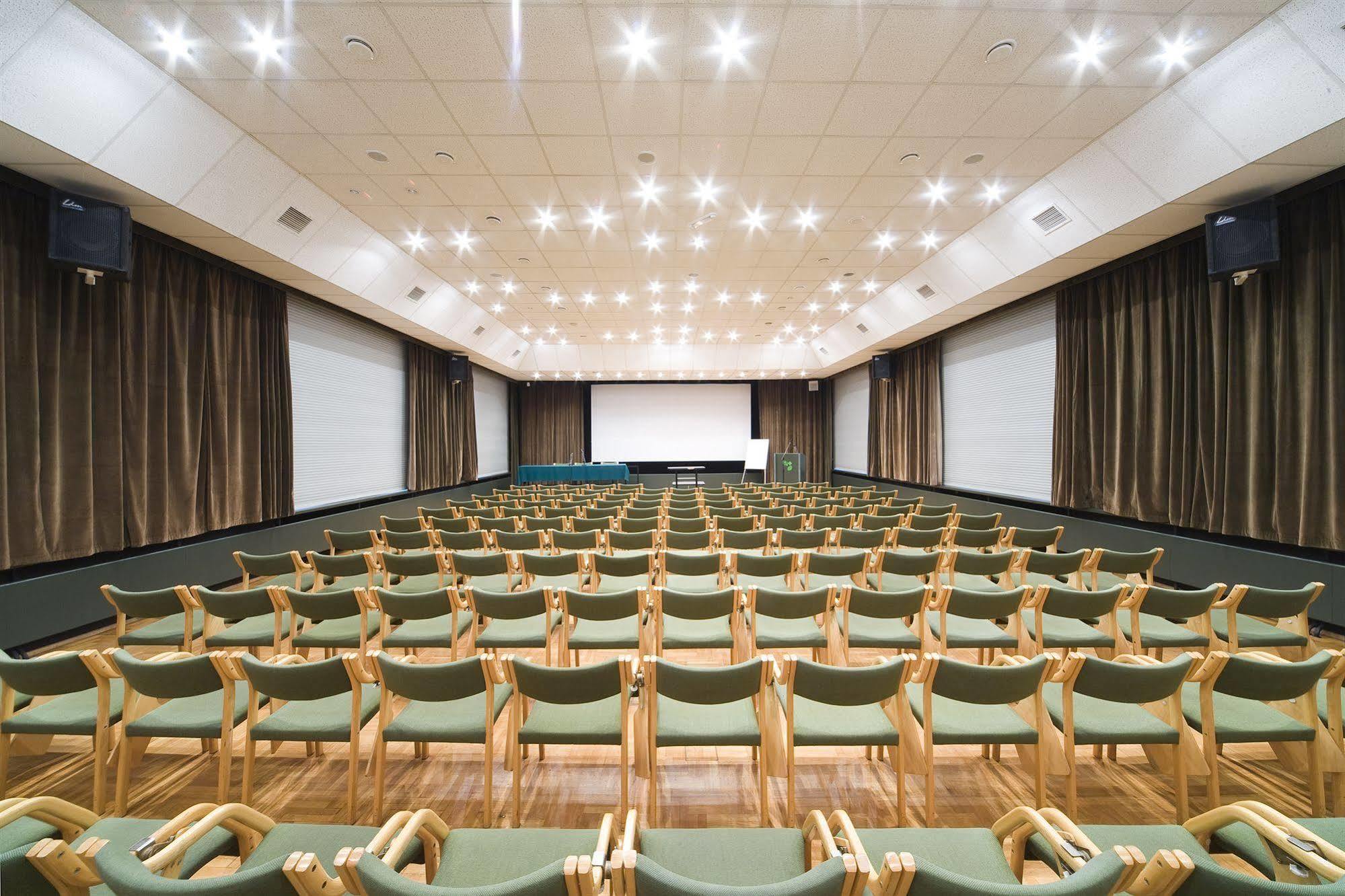 Hotel Ior Познан Екстериор снимка